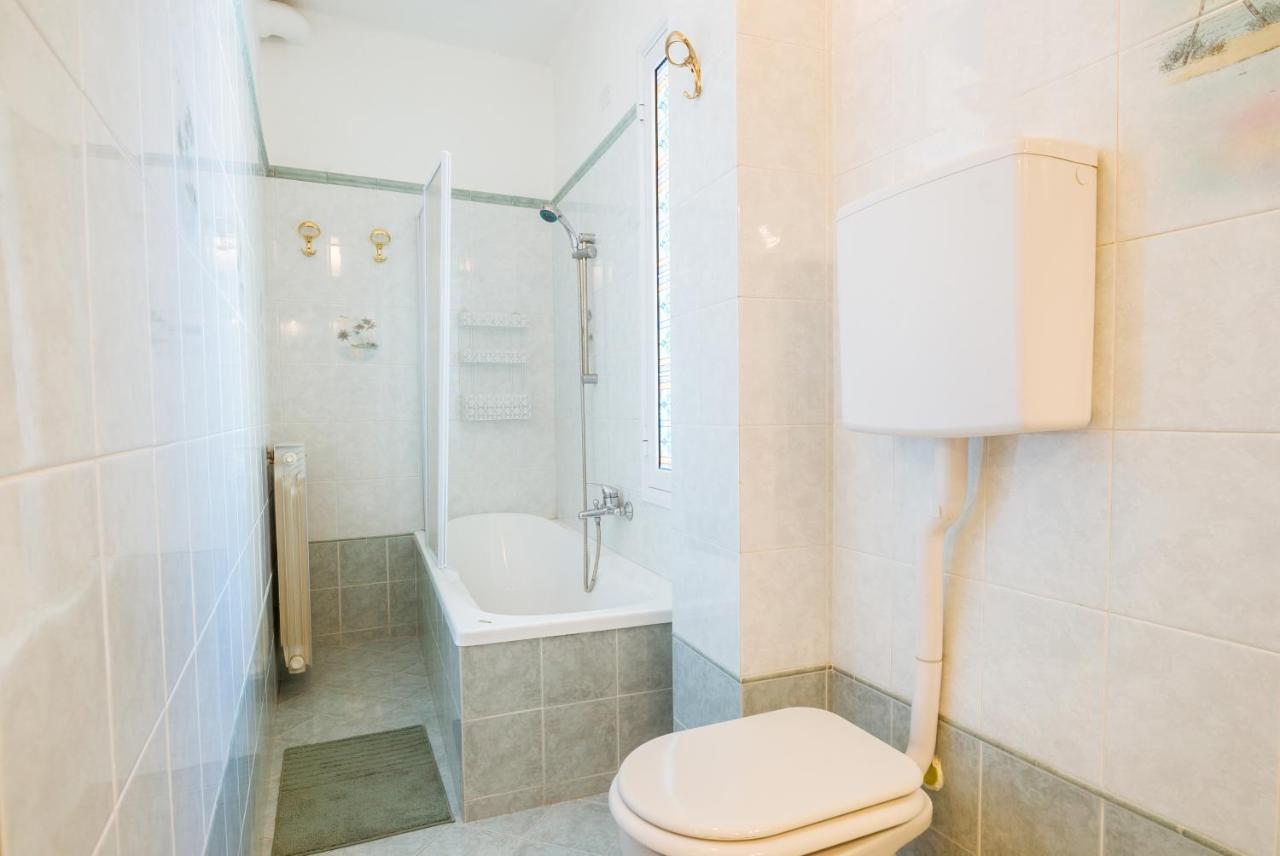 Appartement Erica - 2 Bedrooms, Terrace, Wifi San Remo